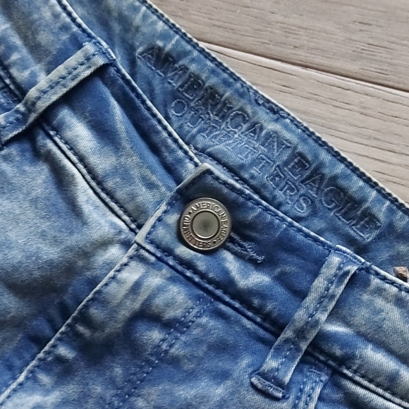 Blue American Eagle Acid Wash Jeggings - Picture 3 of 5